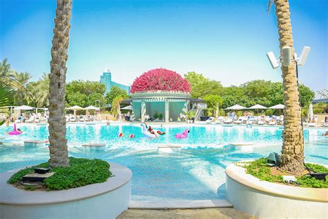 palazzo versace dubai swimming pool|palazzo Versace Dubai wikipedia.